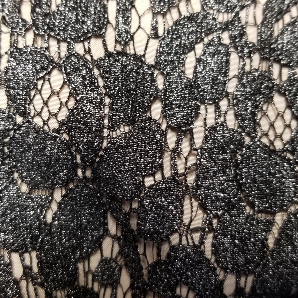 LBD - Picture 2 of 6